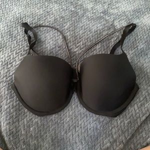 Black strappy VS bra, 32DD